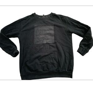 Artclass Girl’s Black Smiley😊 Crewneck Pullover SIZE L